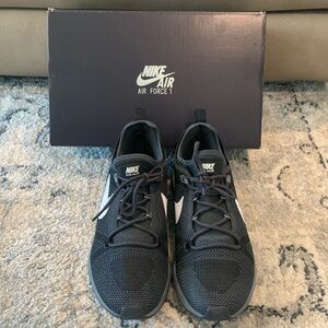 Nike Shoes Men Size 8.5 only wear once